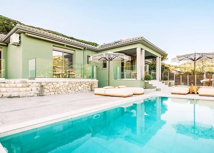Ieros Villa